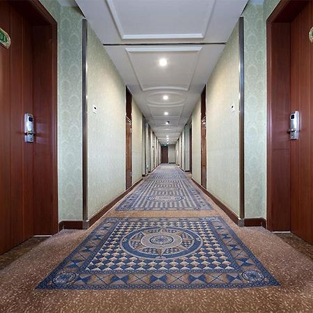 Vienna Hotel Qingyuan Lianjiang Road Zewnętrze zdjęcie