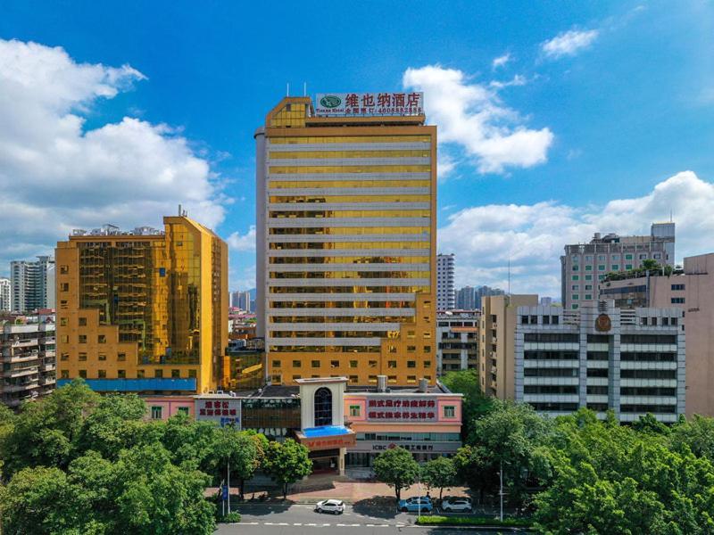 Vienna Hotel Qingyuan Lianjiang Road Zewnętrze zdjęcie