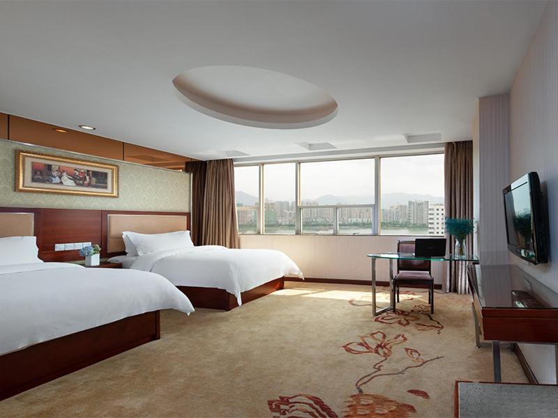 Vienna Hotel Qingyuan Lianjiang Road Zewnętrze zdjęcie