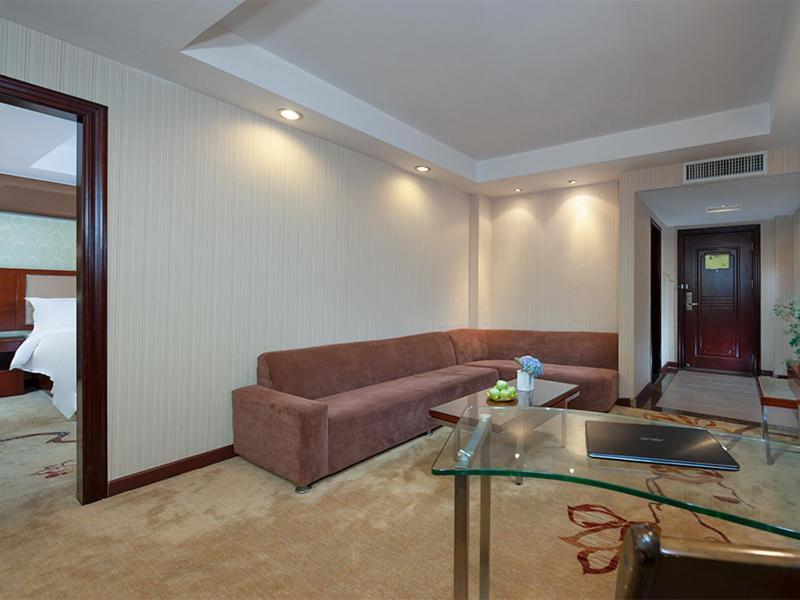 Vienna Hotel Qingyuan Lianjiang Road Zewnętrze zdjęcie