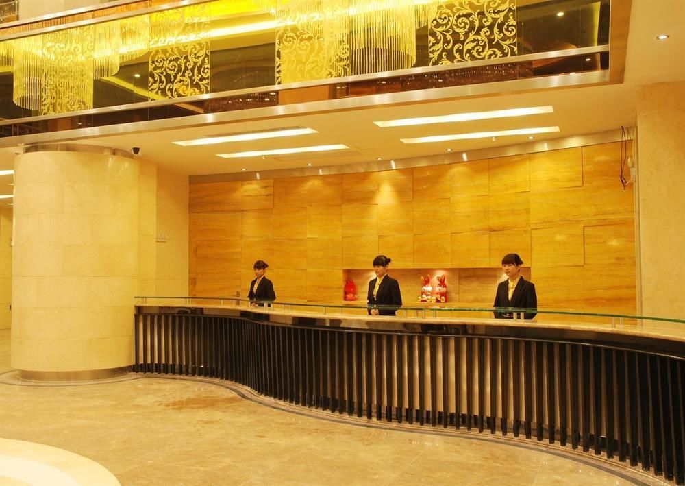 Vienna Hotel Qingyuan Lianjiang Road Zewnętrze zdjęcie