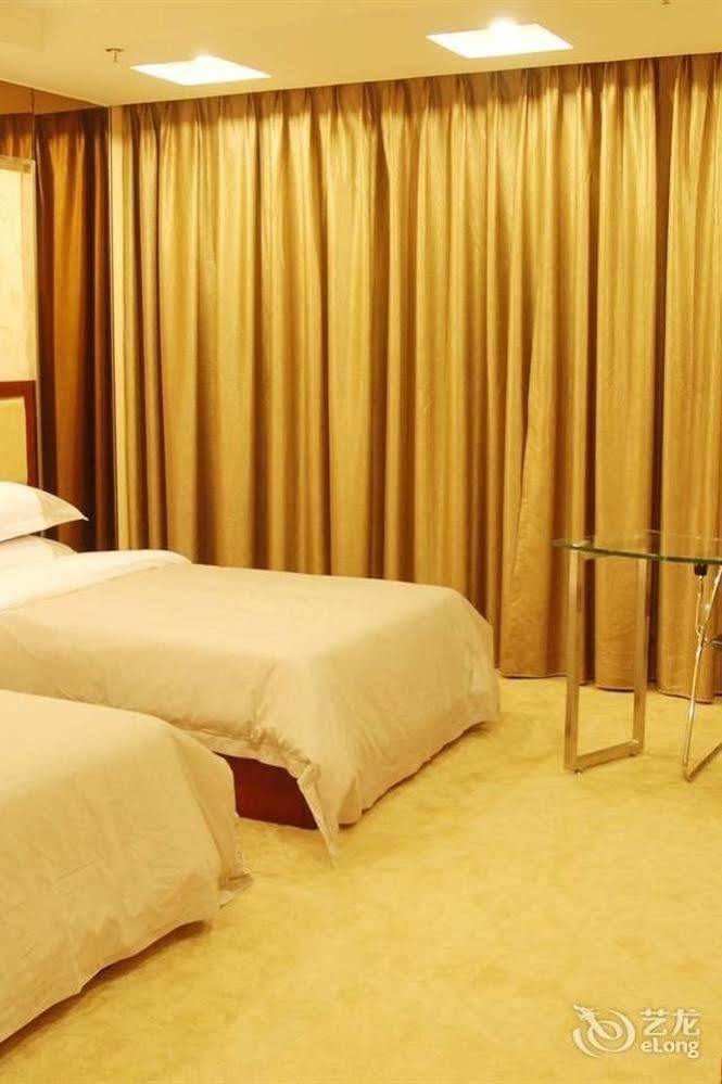 Vienna Hotel Qingyuan Lianjiang Road Zewnętrze zdjęcie